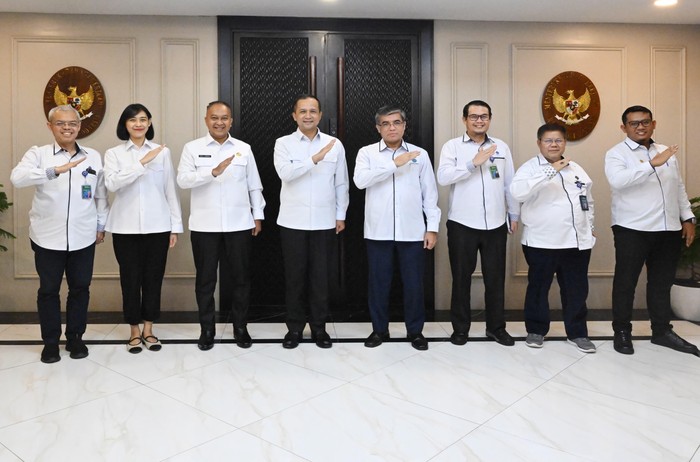 Mentrans-Menaker Sinergi, Kualitas Transmigran Menuju Era Superprofesional