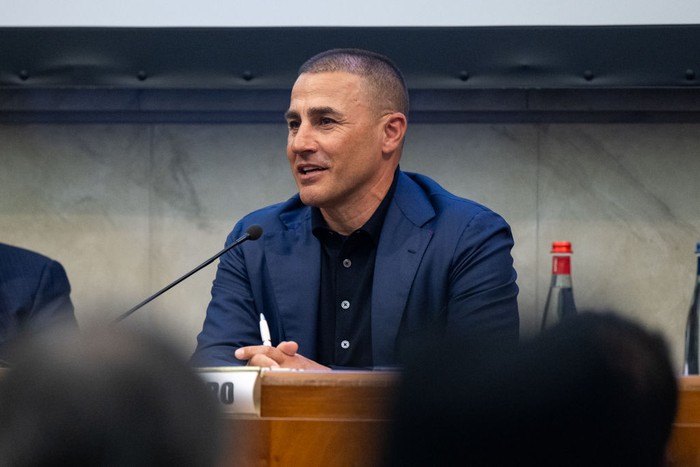 Fabio Cannavaro Latih Timnas Singapura? Ini 5 Fakta Mengejutkan di Balik Keputusannya!