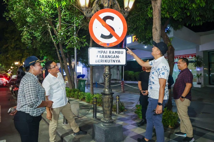 Waka DPRD Surabaya Puji Penataan Parkir Tunjungan, Solusi Strategis untuk Atasi Kemacetan
