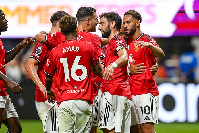 **Bruno Fernandes dan Perjuangan Manchester United untuk Hindari Kekecewaan Fans di Pramusim**