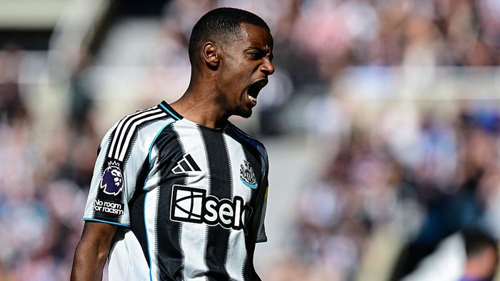 **Bayangkan Peluang-peluangnya Darwin Nunez Diselesaikan Isak** - Liverpool Dalam Usaha Transfer Alexander Isak
