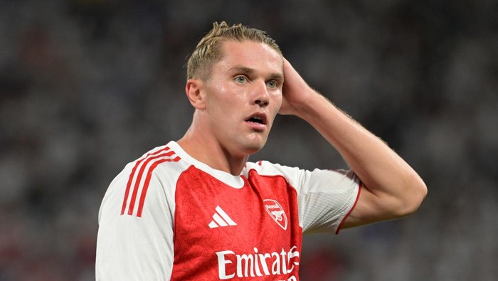 Legenda Arsenal Meyakini Gyokeres Bisa Ikuti Jejak Haaland - Alternatif 1