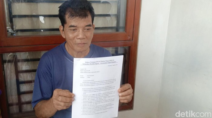 Masyarakat Geram! Alasan Warga Usir Ortu Siswi SD Semarang yang Viral Sekolah Lewat Sungai Terkuak