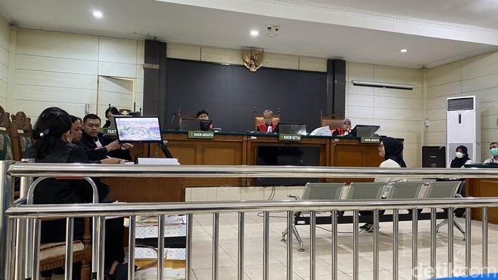 JPU Ungkap Isi Diari dr Aulia PPDS Undip: Aku Ingin Penyiksaan Ini Berakhir - Alternatif 1