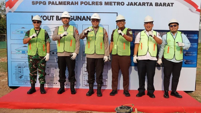 Polres Jakbar Bangun SPPG Bantu Sukseskan Program Makan Bergizi Pemerintah - Alternatif 1