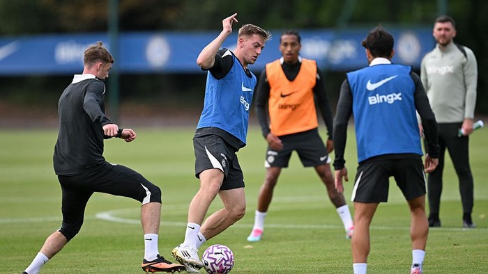 Chelsea Panggil Polisi, Kehilangan Barang Setengah Miliar Lebih di Cobham