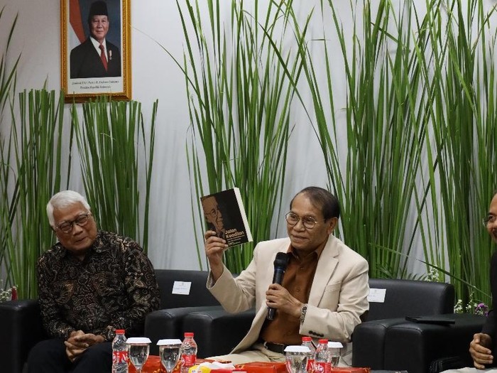 Bedah Buku 'Jalan Keadilan Sumitro Djojohadikusumo' Ungkap Gagasan Begawan Ekonomi - Update 1