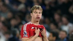 **AC Milan Resmi Capai Kesepakatan dengan MU untuk Pinjam Hojlund**