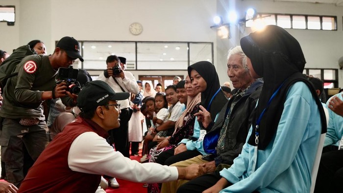 Mensos Pastikan Pengadaan Laptop Siswa Sekolah Rakyat Bakal Transparan - Update 1
