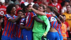 “Henderson Membuat Wembley Bergetar dengan Kebanggaan Crystal Palace”