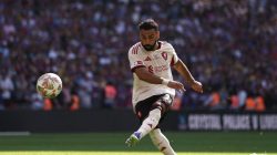Duh, Penalti Salah Melambung Lagi! Liverpool Kembali kejar Crystal Palace di Community Shield