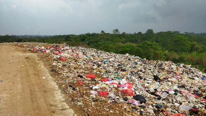 Wabup: TPA Bangkonol Belum Terima Sampah dari Tangsel, Tunggu Amdal Selesai, Namun Perusahaan Terancam Denda
