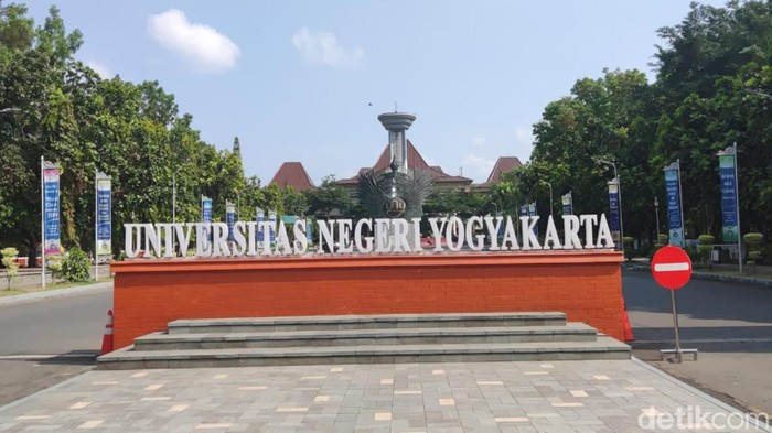 Alasan UNY Tetap Wisuda 2.900 Mahasiswa Meski Belum Dapat Ijazah - Update 1