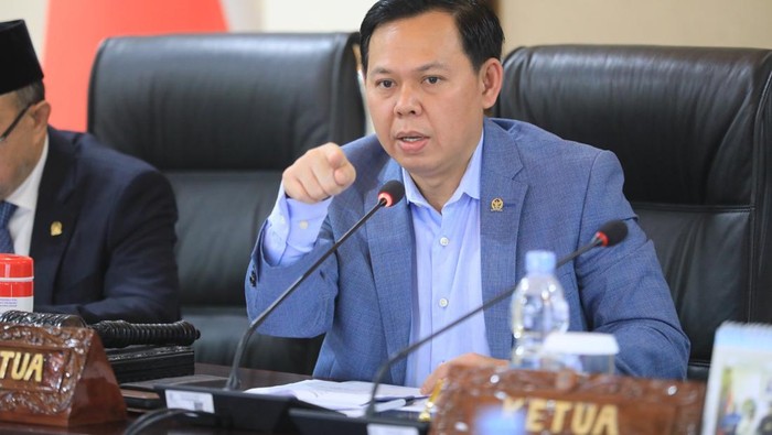 Ketua DPD Dukung Prabowo Tindak Ribuan Pelaku Tambang Ilegal - Update 1