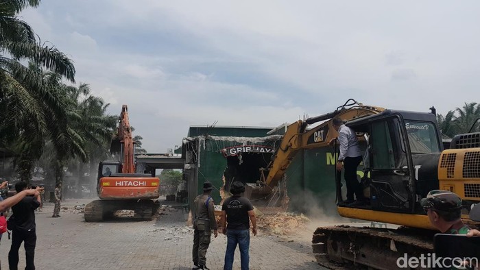 Bobby Bongkar Markas Grib Jaya, Ternyata Sarang Narkoba!