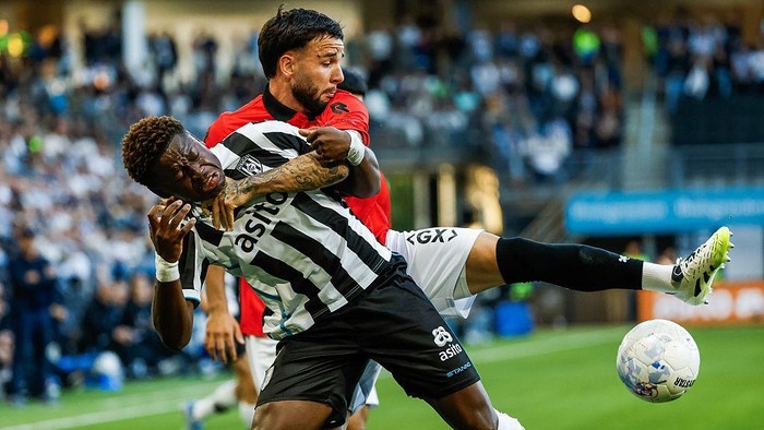 **Verdonk Main Penuh Bawa NEC Kalahkan Heracles, Solusi Kemenangan Masa Depan?**