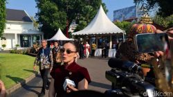 “Dua Wajah Indonesia Bersatu di Istana: Nicholas Saputra hingga Wulan Guritno Ikut Meriahkan HUT ke-80 RI”