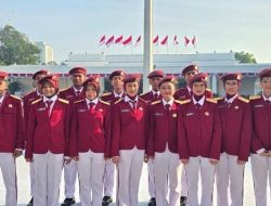 **100 Siswa Paduan Suara Sekolah Rakyat Berikan Sorak Kemerdekaan di Istana**