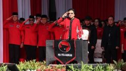 Hasto Terungkap! Arahan Megawati Soal Penundaan Rilis Penulisan Ulang Sejarah Membuat Heboh!