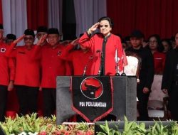 Hasto Terungkap! Arahan Megawati Soal Penundaan Rilis Penulisan Ulang Sejarah Membuat Heboh!