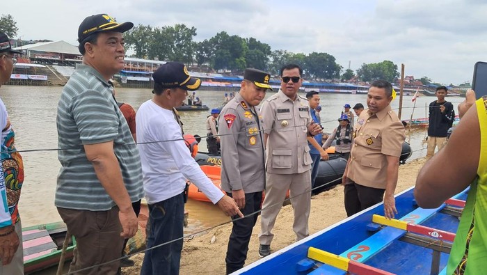 Kapolda Riau Cek Pengamanan Pacu Jalur: Keselamatan Prioritas Utama, Apakah Aman?