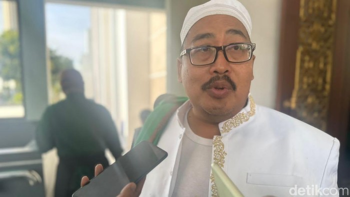 **Pemerintah Sepakat Bentuk Kementerian Haji dan Umrah, PBNU Dukung Penuh**