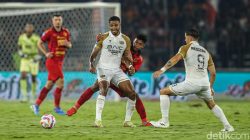 “Duel Jarang Imbang: Dewa United Vs Persija Siapkan Pertarungan Sengit!”