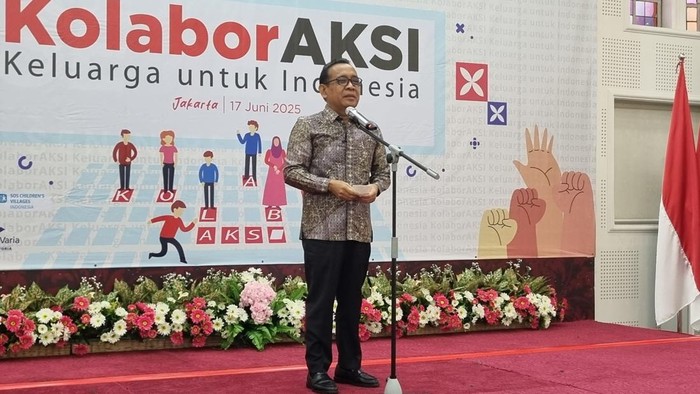 Menko PMK Dorong Bahasa Isyarat Masuk Kurikulum Pendidikan - Alternatif 1