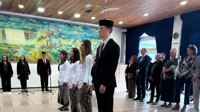 Mauro Zijlstra dan Tiga Pemain Putri Sah Jadi WNI, Pencapaian Mengejutkan di Dunia Bola.
