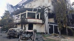 Tragedi Malam di Makassar: Gedung DPRD Terbakar, 3 Jiwa Terhilang dalam Situasi Memanas