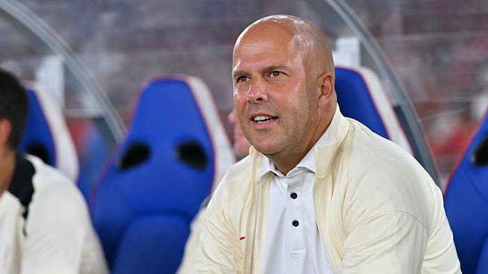 **Newcastle United Resmi Dapatkan Striker Anyar, Arne Slot Beri Acungan**
