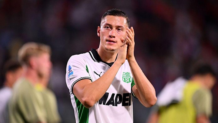 Jay Idzes Sedih Dengar Situasi di Indonesia, Kapten Timnas dan Pemain Sassuolo Merespons Kebangkitan Rakyat