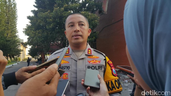 123 Orang Diamankan, Wajah Pemerintah Dihantam dalam Krisis Gedung DPRD Kediri