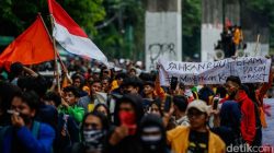 **DPR Nyatakan Perang dengan Rakyat: Daftar Anggota Dinonaktifkan Akibat Ucapan Sakiti Masyarakat**