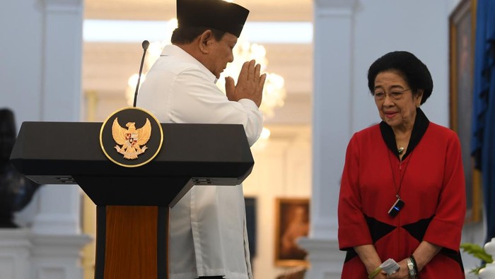 PDIP Ungkap Alasan Megawati di Sebelah Prabowo saat Bicara Kondisi RI, Apa yang Terjadi?