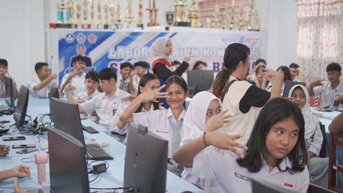 Pertamina & Komunitas Tuli Salurkan Edukasi Inklusif ke Bitung!