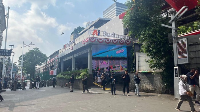 WFH atau Tetap Ngantor? Dilema Pekerja Jakarta Di tengah Pandemi