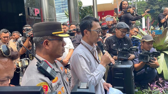 Bupati Pati Diduga Tersangka, KPK Akan Usut Rel KA yang Menyebabkan Kematian