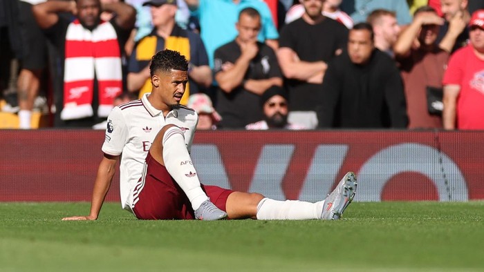 Saliba Cedera, Pavard Jadi Pengganti di Timnas Prancis - Update 1
