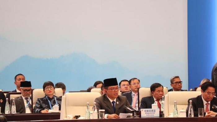 Menlu Sugiono Sampaikan Maaf Prabowo ke Xi Jinping karena Batal ke China - Update 1