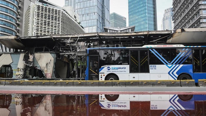 Pemprov DKI Pastikan TransJ-MRT Tetap Beroperasi Selama Perbaikan, Apakah Janji Ini Terjamin?
