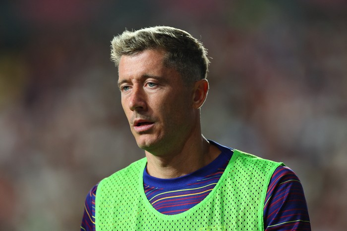 Lewandowski Hanya 26 Menit Bermain di Barcelona, Menandakan Posisinya Terancam?