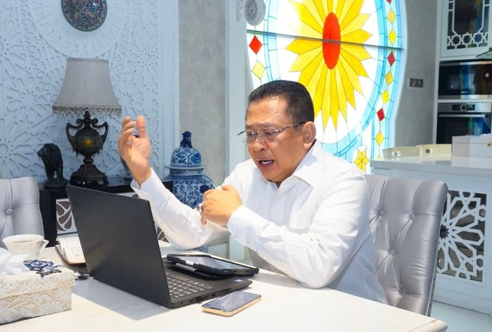 **Bamsoet: Perlindungan Hukum Investasi NFT, Solusi untuk Ekonomi Digital yang Berkembang Pesat**