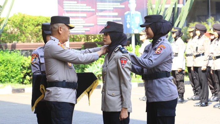 30 Polwan Siap Berubah, Jalani Pendidikan Sarjana di STIK Lemdiklat Polri!
