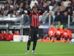 “Allegri Kritik Leao: Strategi Baru atau Konflik dalam Tim?”