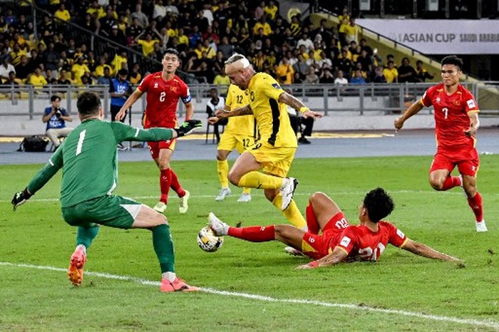**Imbas Naturalisasi Palsu: Kemenangan Malaysia 4-0 Atas Vietnam Tidak Sah?**