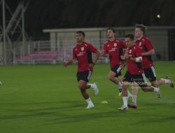 “Kluivert: Jangan sia-siakan Set Piece, Ini Kunci Timnas Indonesia!”