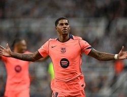 “Barcelona Bertekad Permanenkan Marcus Rashford”
