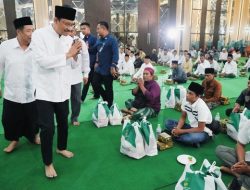 “Kemensos Serahkan Santunan kepada Ahli Waris Korban Runtuhnya Ponpes Al-Khoziny, Gus Ipul Hadiri Kegiatan Tahlil Akbar”