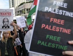 Aksi Bela Palestina di Patung Kuda: Jl Medan Merdeka Barat-Selatan Ditutup, Solidaritas atau Konfrontasi?